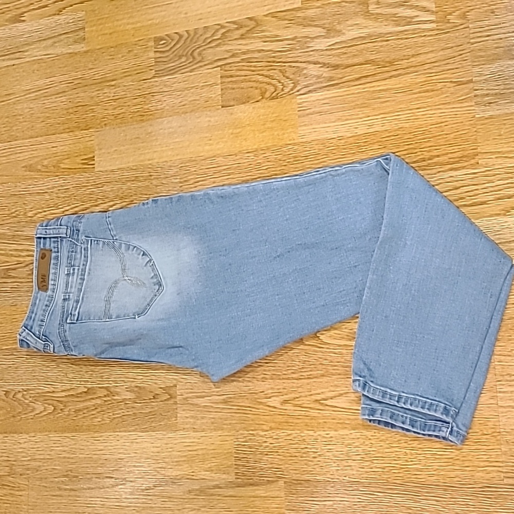 💥2/$30💥 Women's jeans size 11